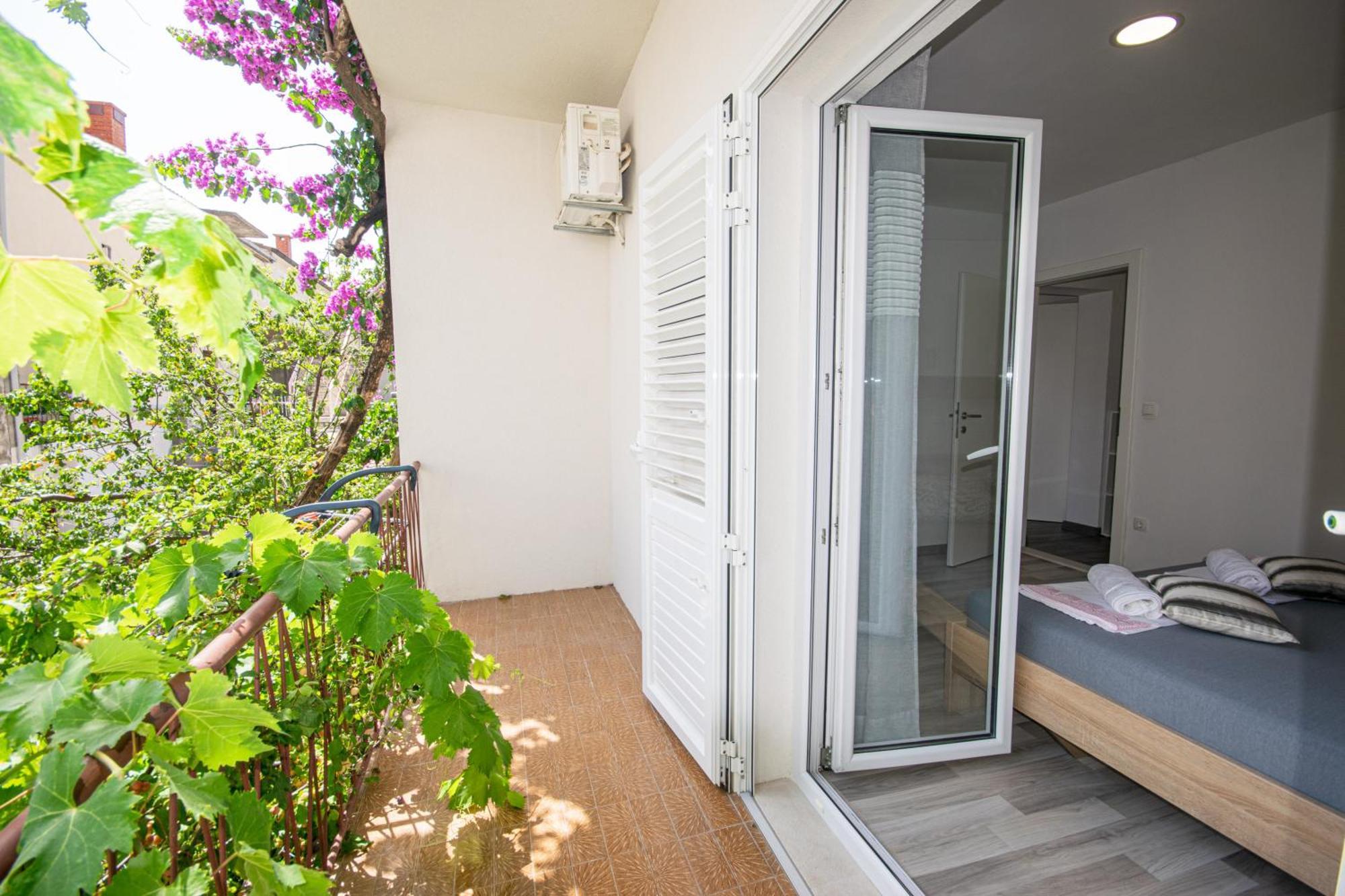 Apartman Biljana Makarska Buitenkant foto