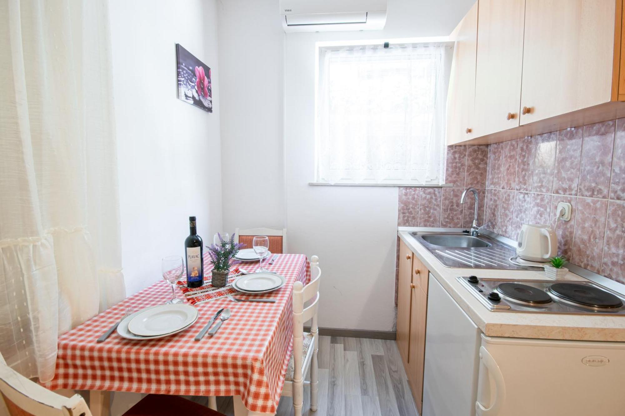 Apartman Biljana Makarska Buitenkant foto