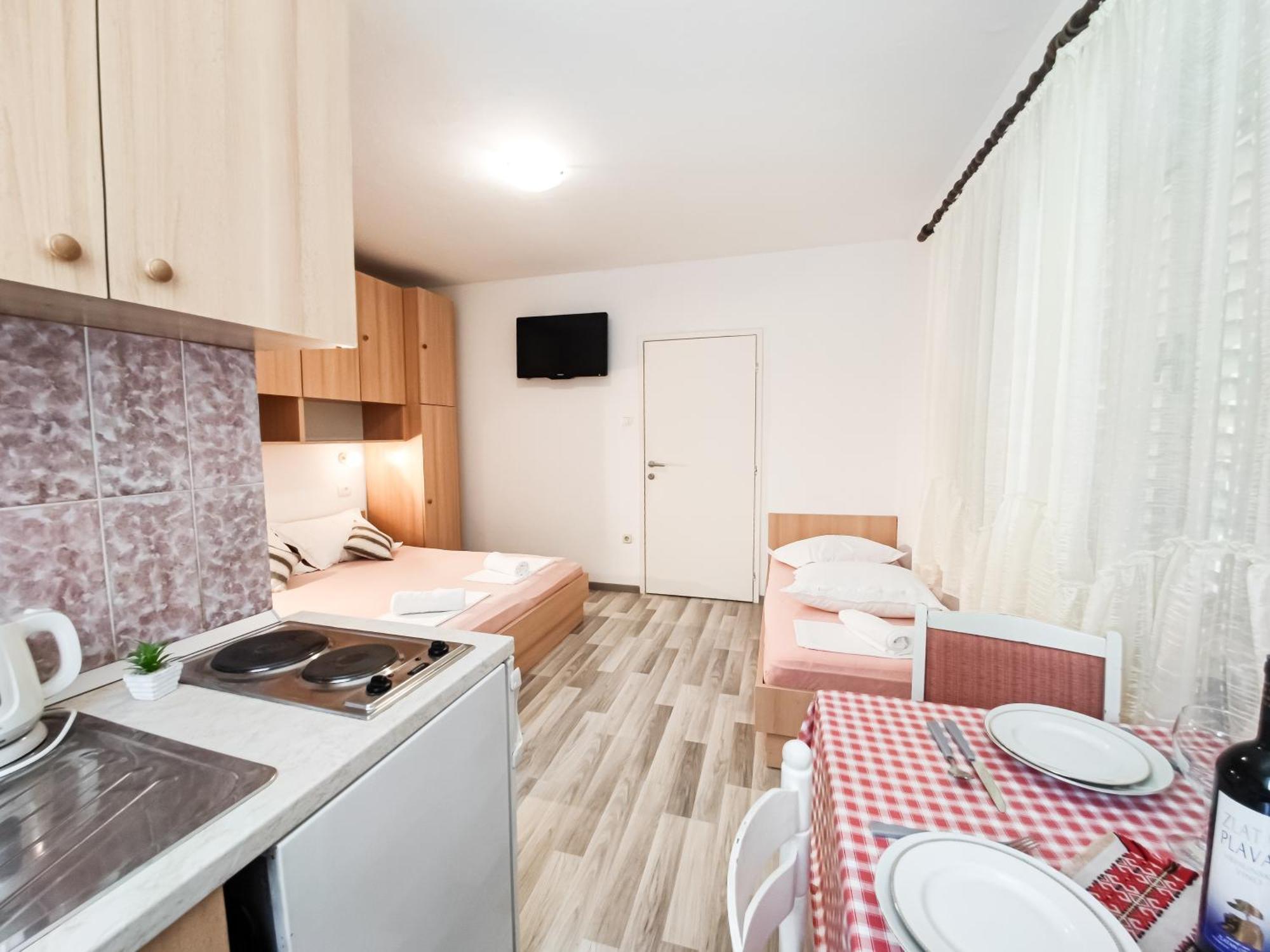 Apartman Biljana Makarska Buitenkant foto